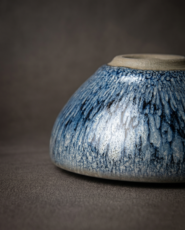 Azure Flora Hand-Thrown JIAN ZHAN Bowl - Image 3